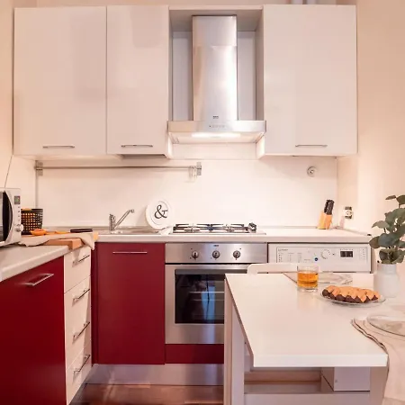 Apartment The Best Rent - Lovely One-bedroom In Isola District *